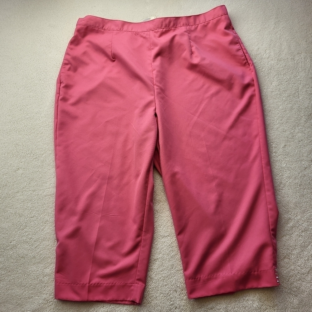 Alfred Dunner Siesta KeyCapris Women's Size 20 Color Flamingo